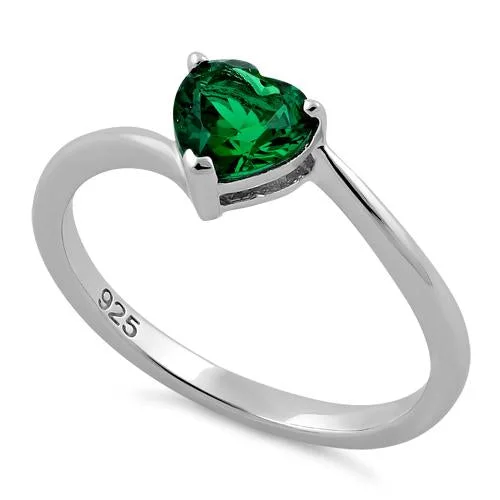 Rings For Night Looks-Sterling Silver Green Heart CZ Ring