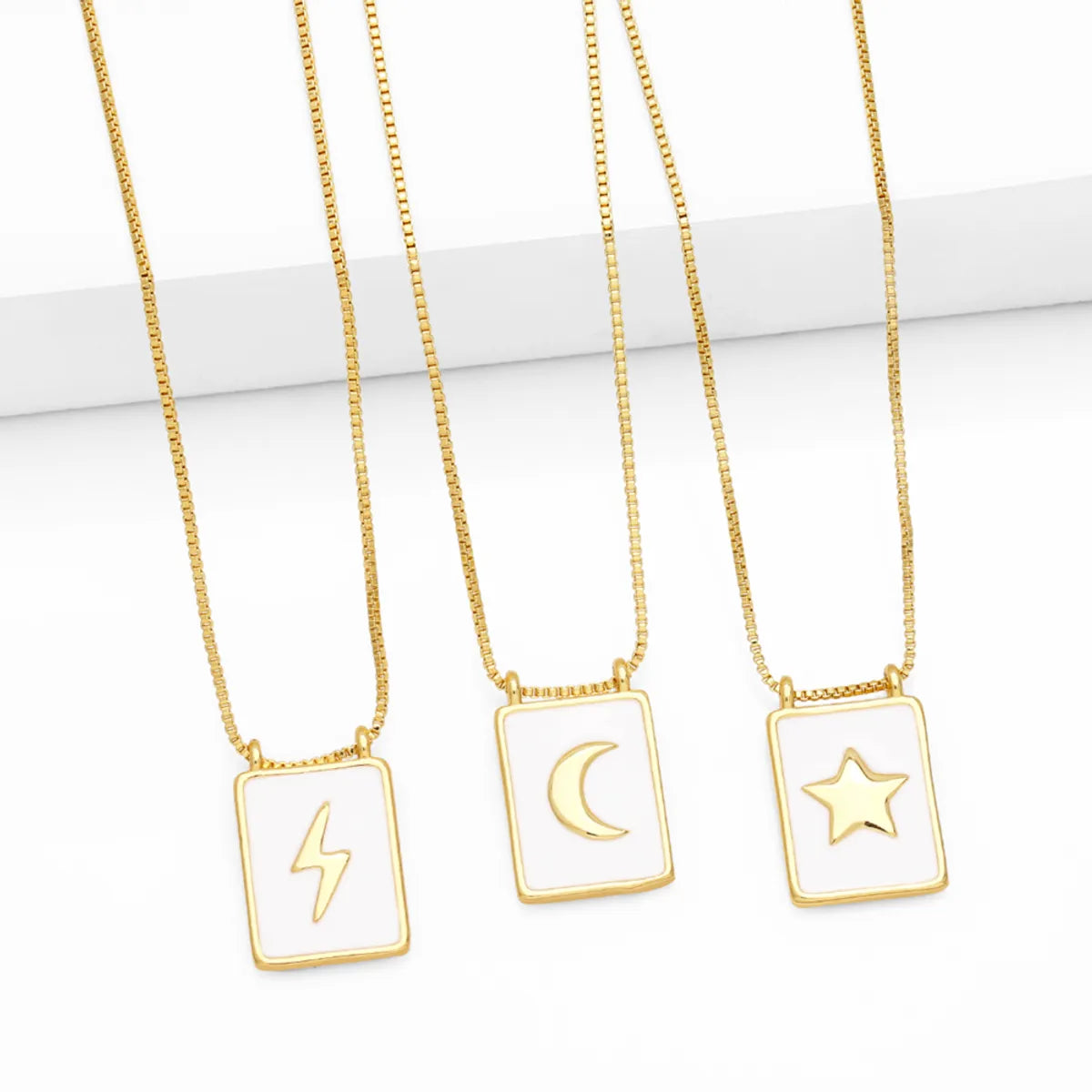 Top Necklaces For Soft Looks-Simple Style Square Star Moon Copper 18k Gold Plated Pendant Necklace In Bulk