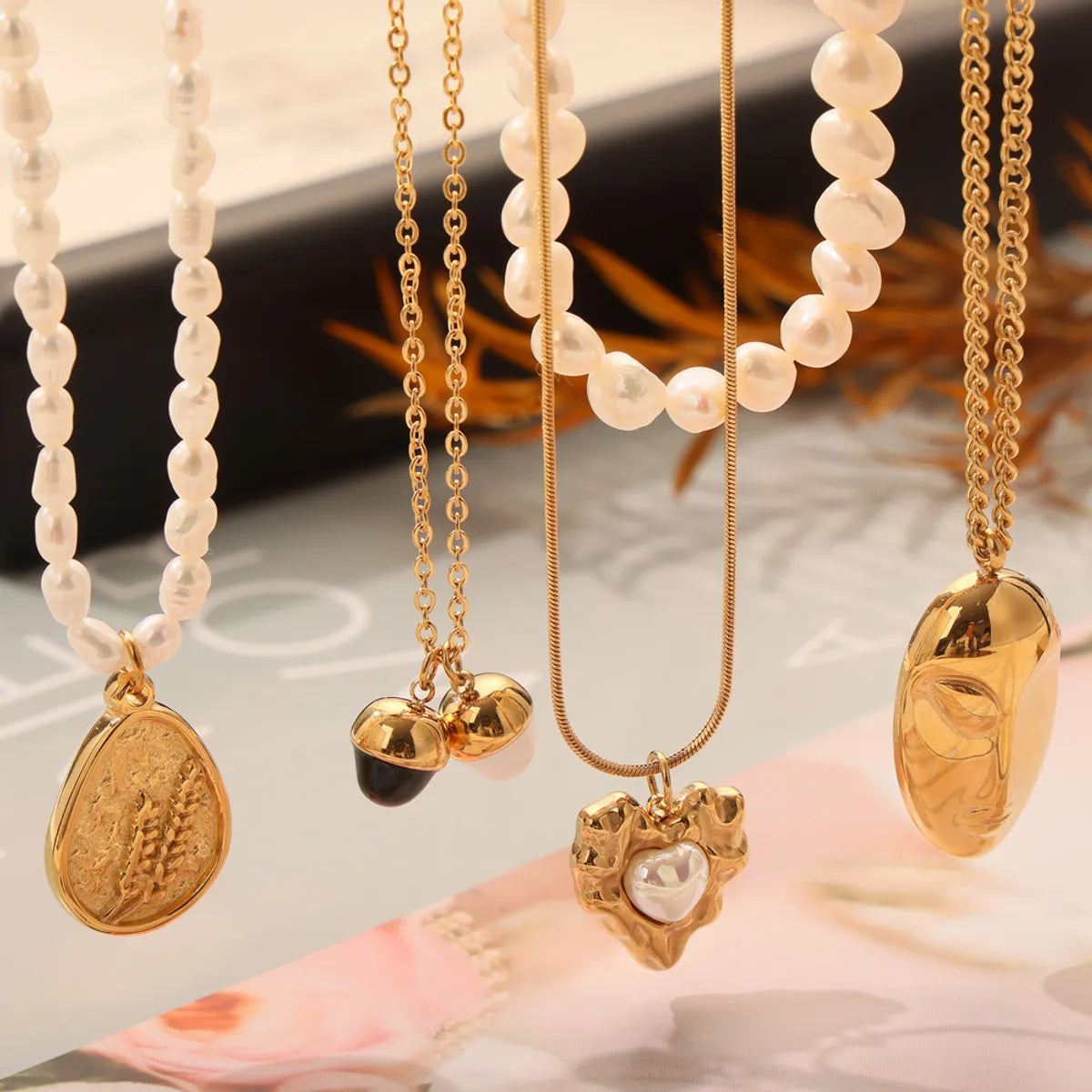 Necklaces Flair Guide-Wholesale Jewelry IG Style Casual Commute Oval Heart Shape Freshwater Pearl Titanium Steel Artificial Pearls 18K Gold Plated Beaded Plating Inlay Pendant Necklace