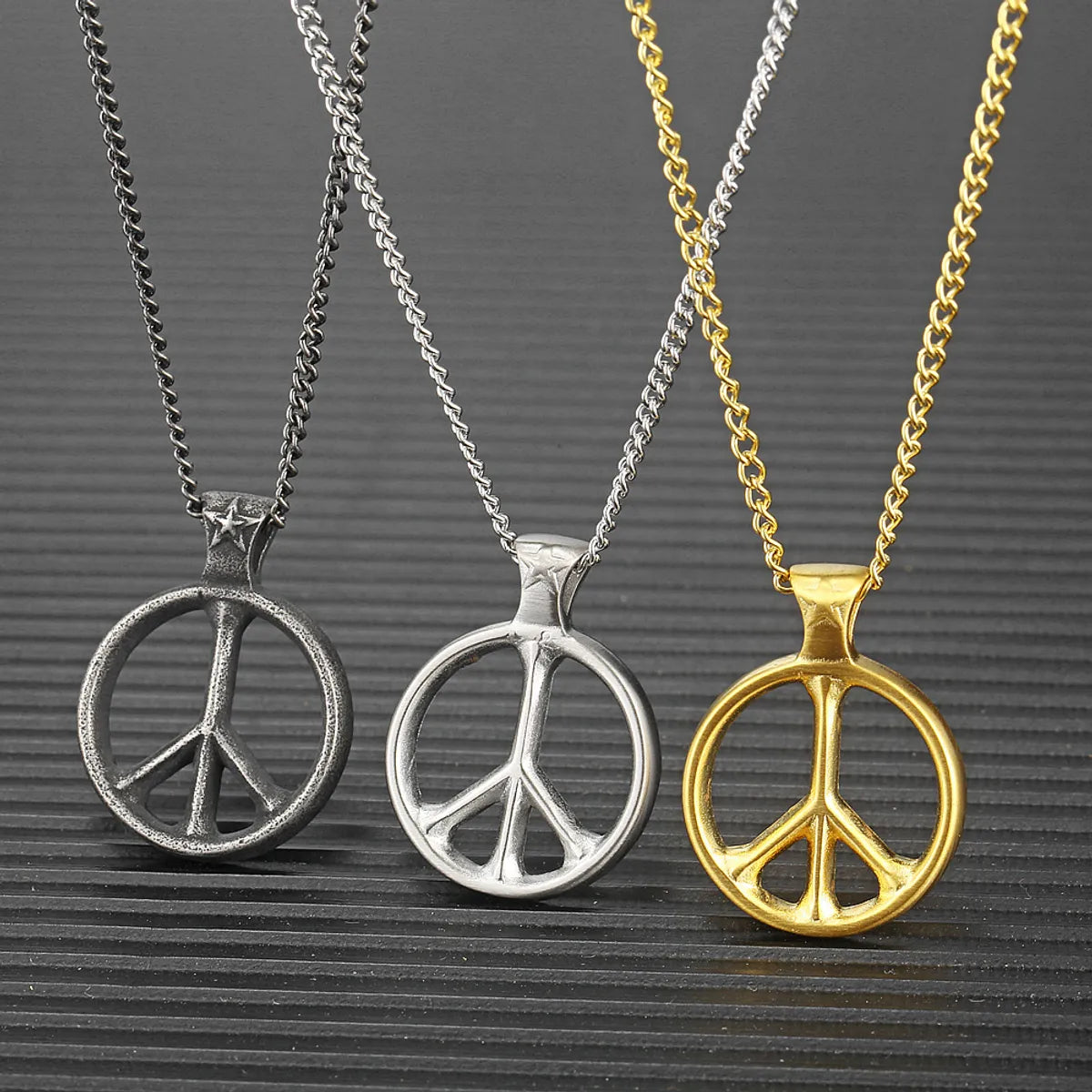 Wild Necklaces For Fun-Simple Style Commute Solid Color 304 Stainless Steel Hollow Out 18K Gold Plated Men'S Pendant Necklace