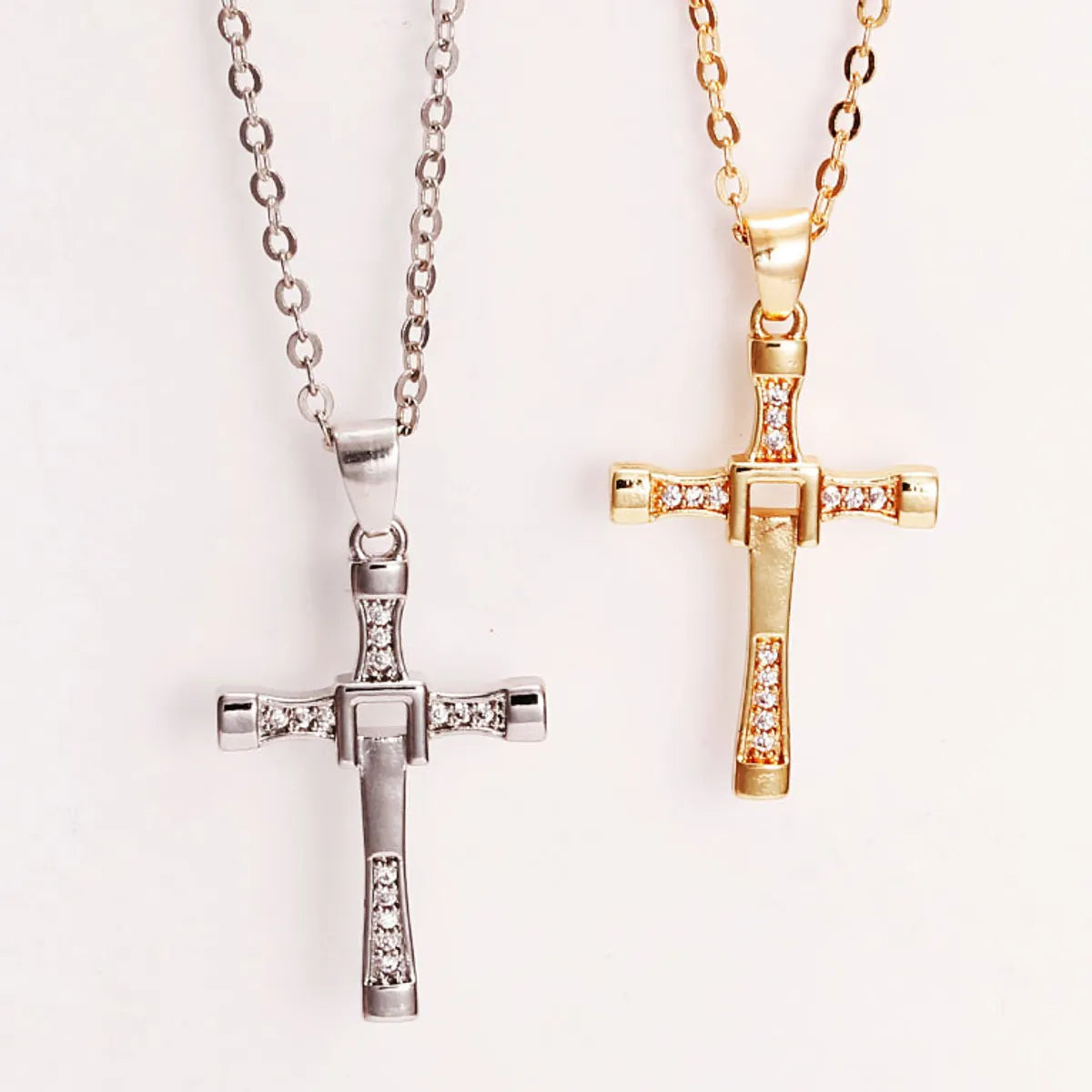 Necklaces Fade Resistance-Chinoiserie Cross Copper Plating Zircon Unisex Pendant Necklace