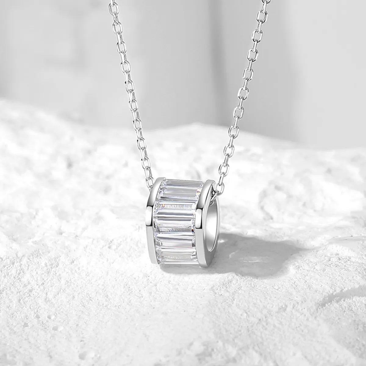 Necklaces Mend Tips-Casual Modern Style Commute Round Sterling Silver Polishing Plating Inlay Zircon Necklace