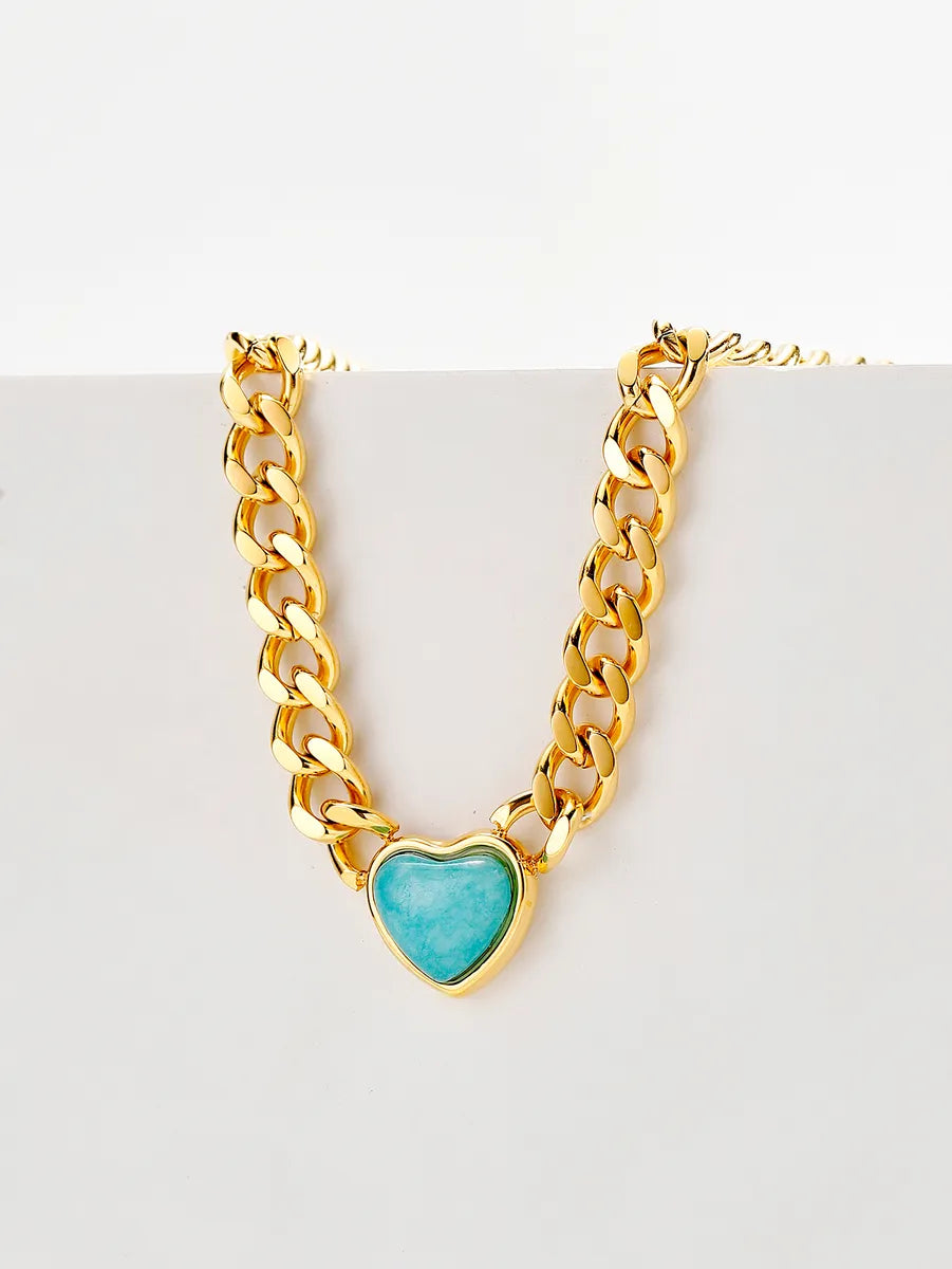 Best Swift Necklaces-Wholesale Retro Heart Shape Stainless Steel Plating 18k Gold Plated Pendant Necklace