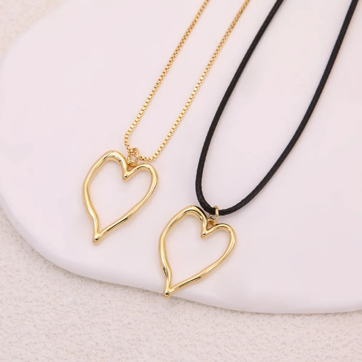 Necklaces Lock Strength-Simple Style Heart Shape Wax Rope Copper Plating 18k Gold Plated Women's Pendant Necklace