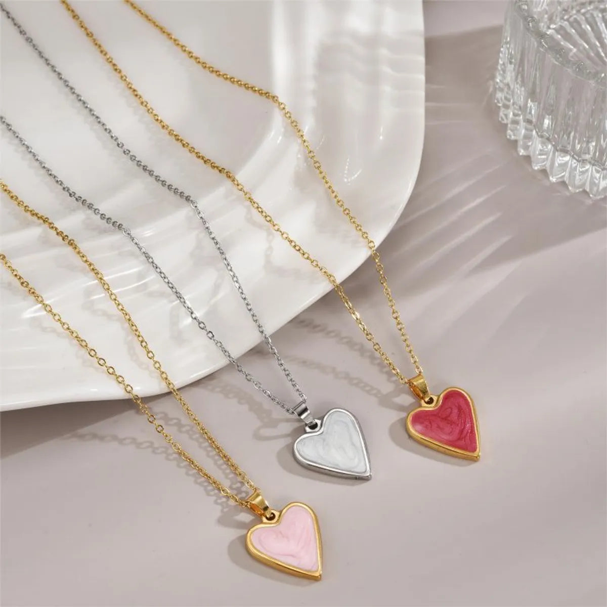 Best Fine Necklaces-Luxurious Heart Shape Stainless Steel Enamel Plating 18k Gold Plated Pendant Necklace