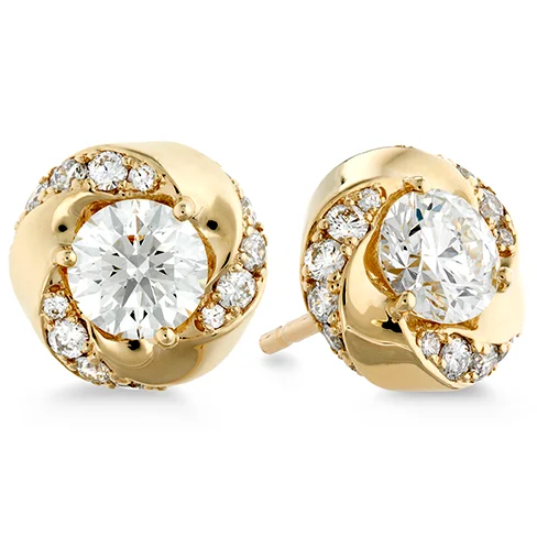 Earrings Fit Test-Hearts On Fire Atlantico Diamond Stud Earrings