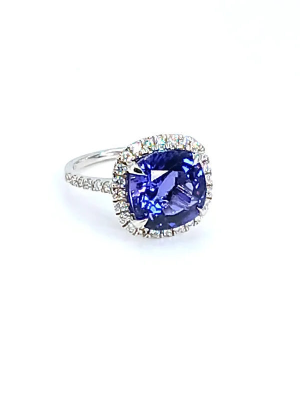 Rings For Heavy Glow-14k White Gold Tanzanite and Diamond Ring with G.I.A. Certificate