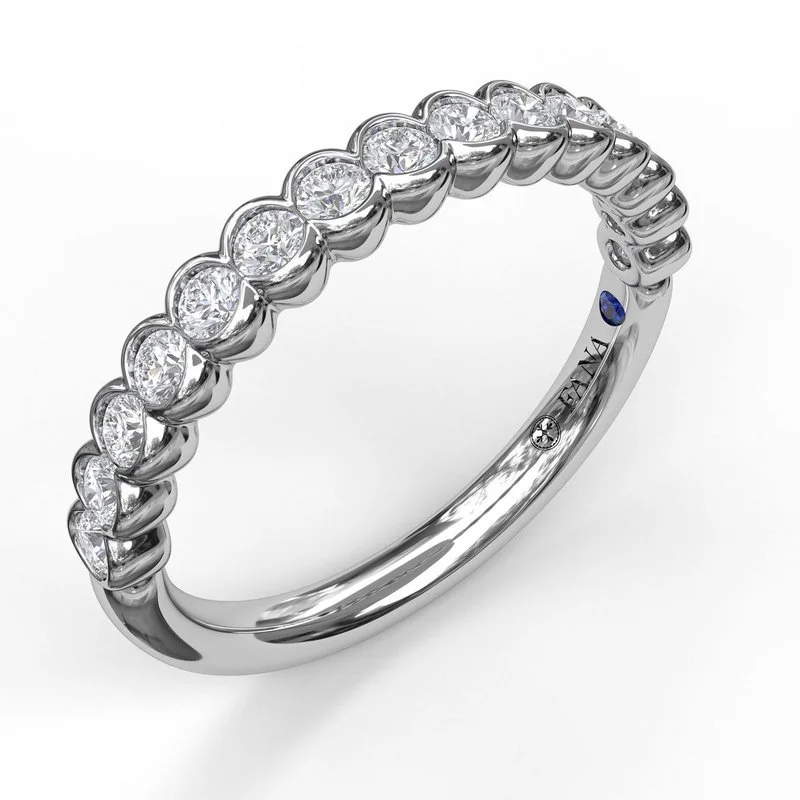 Rings Use Guide-Diamond Scallop Wedding Band in 14K White Gold