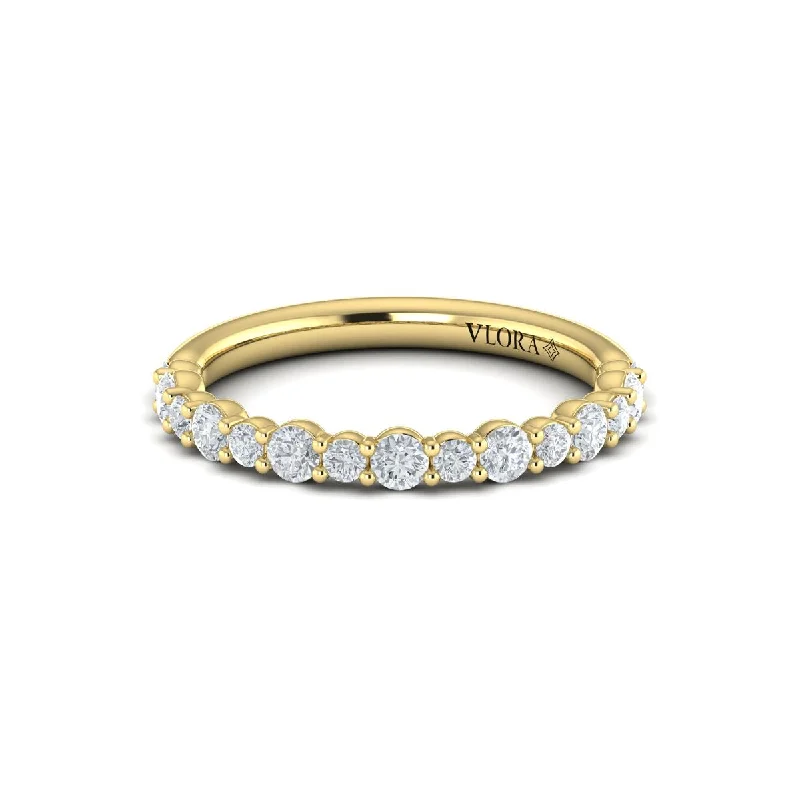 Rings Ease Tips-Diamond Graduated Band in 14K Yellow Gold