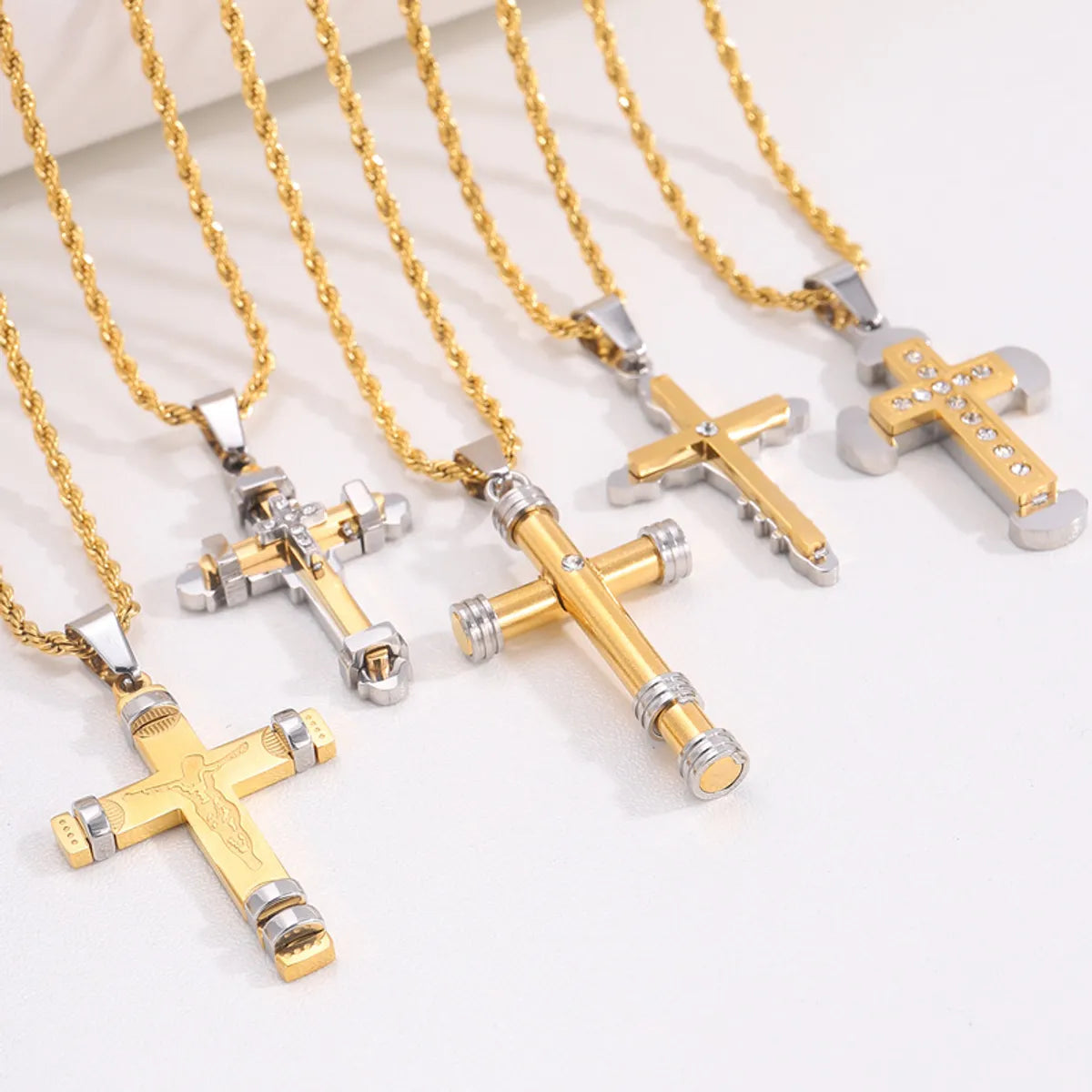 Low Price Necklaces-Retro Streetwear Cross Titanium Steel Plating Men'S Pendant Necklace