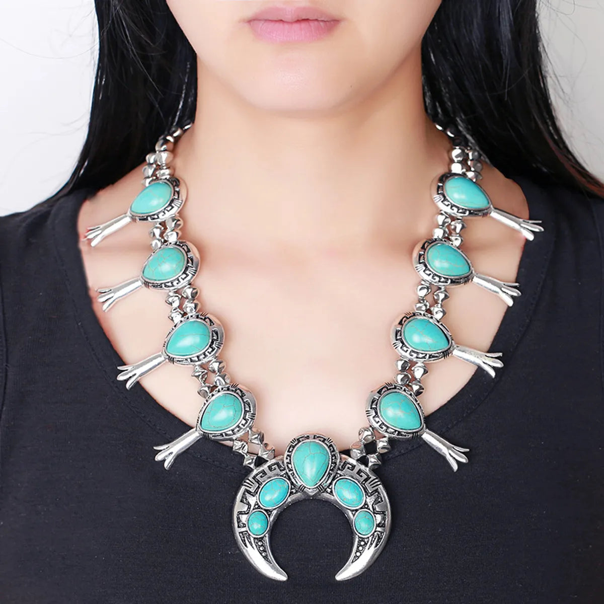 Super Fine Necklaces-Elegant Geometric Moon Alloy Turquoise Women's Necklace